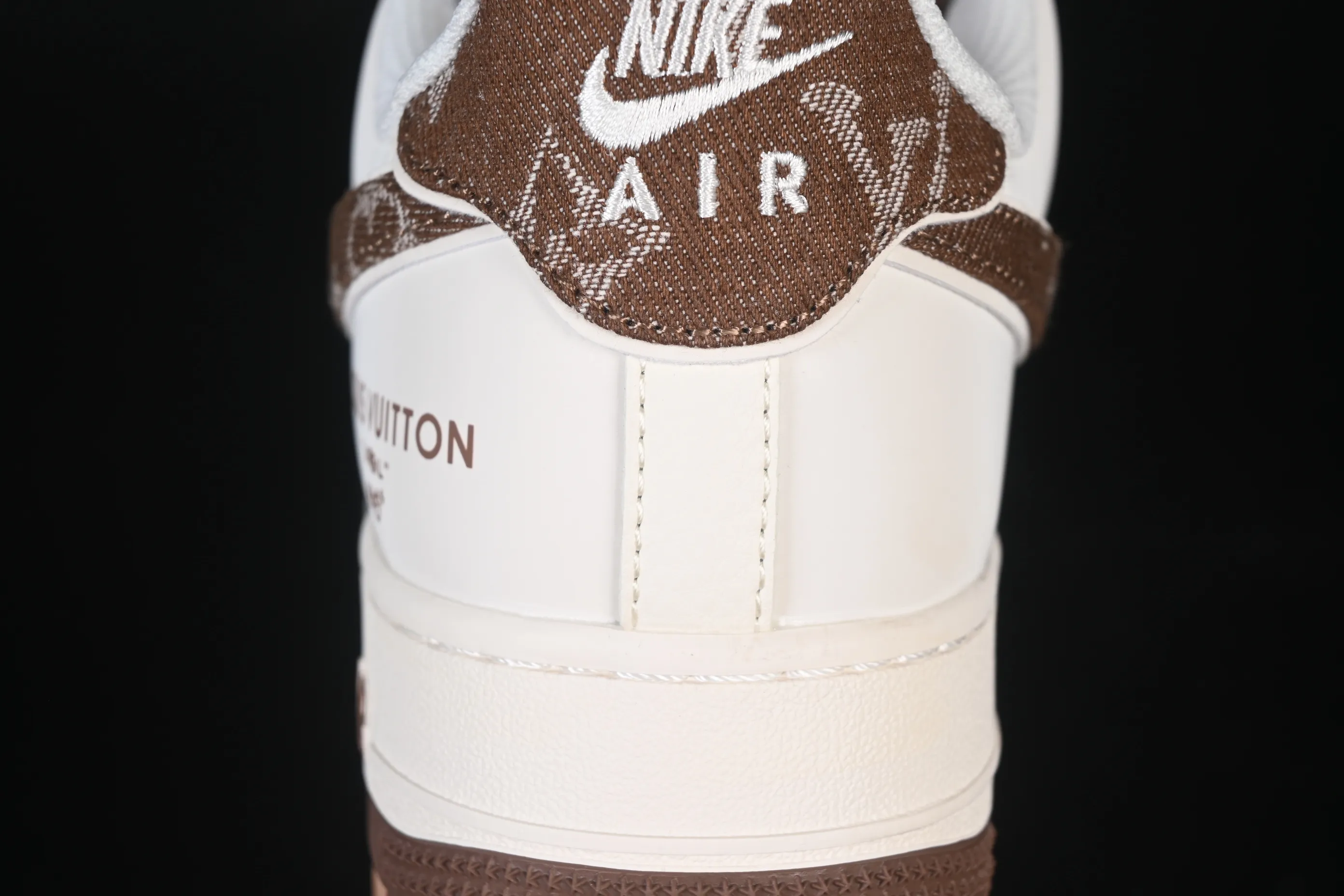 All categories Nk Air Force 1 Air Force series Nk Air Force 1 Low Air Force low-top Nike Air Force 1'07 Low LV joint beige denim hook Air Force 1 low-top casual sneakers SM6668-109